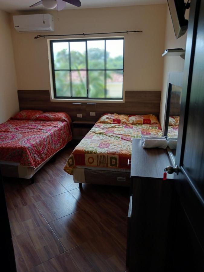 Habitaciones Casa Cuscatlan Tamanique Værelse billede